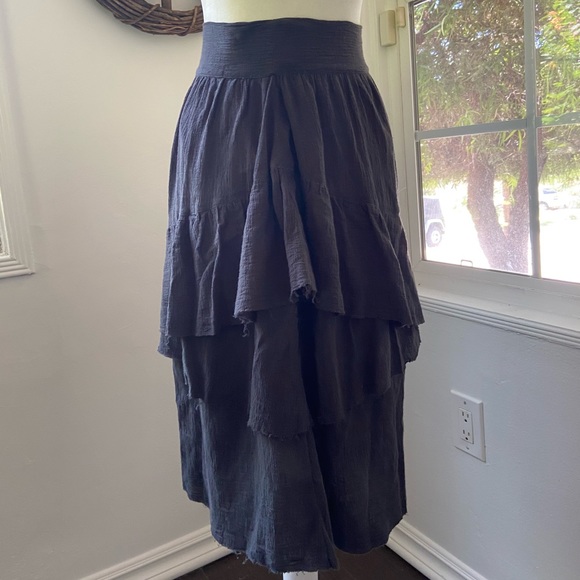 Raquel Allegra Knee-length Skirt - Picture 4 of 11